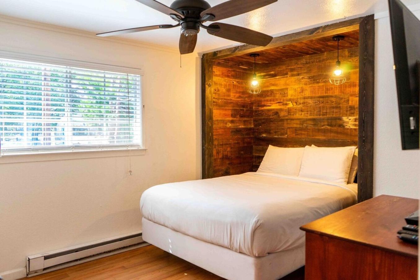 Bear Cave- Pet Friendly Suite In Shaver Lake Exteriör bild