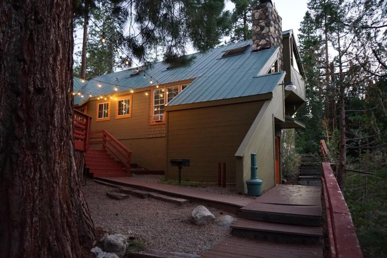 Bear Cave- Pet Friendly Suite In Shaver Lake Exteriör bild
