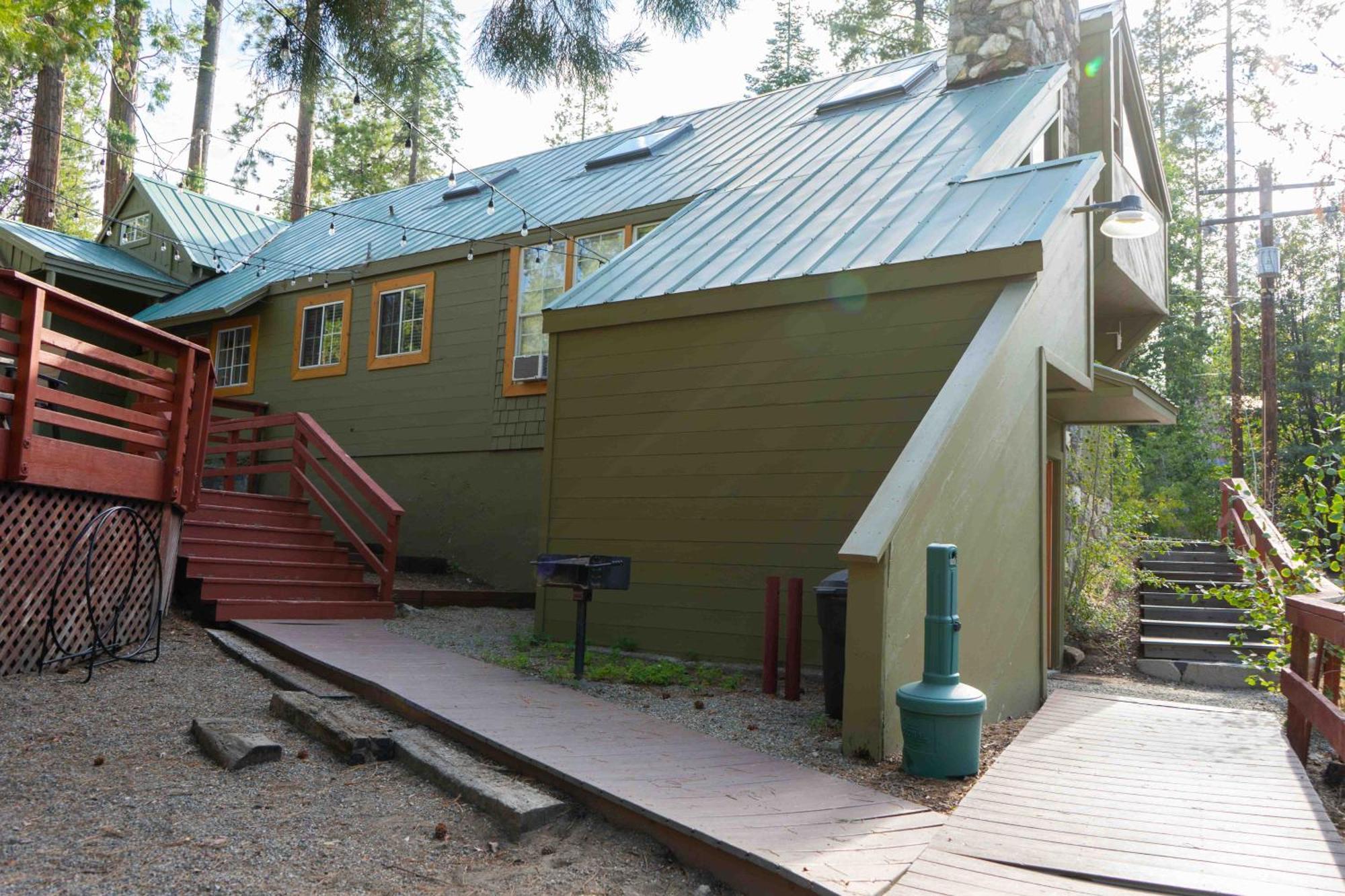 Bear Cave- Pet Friendly Suite In Shaver Lake Exteriör bild
