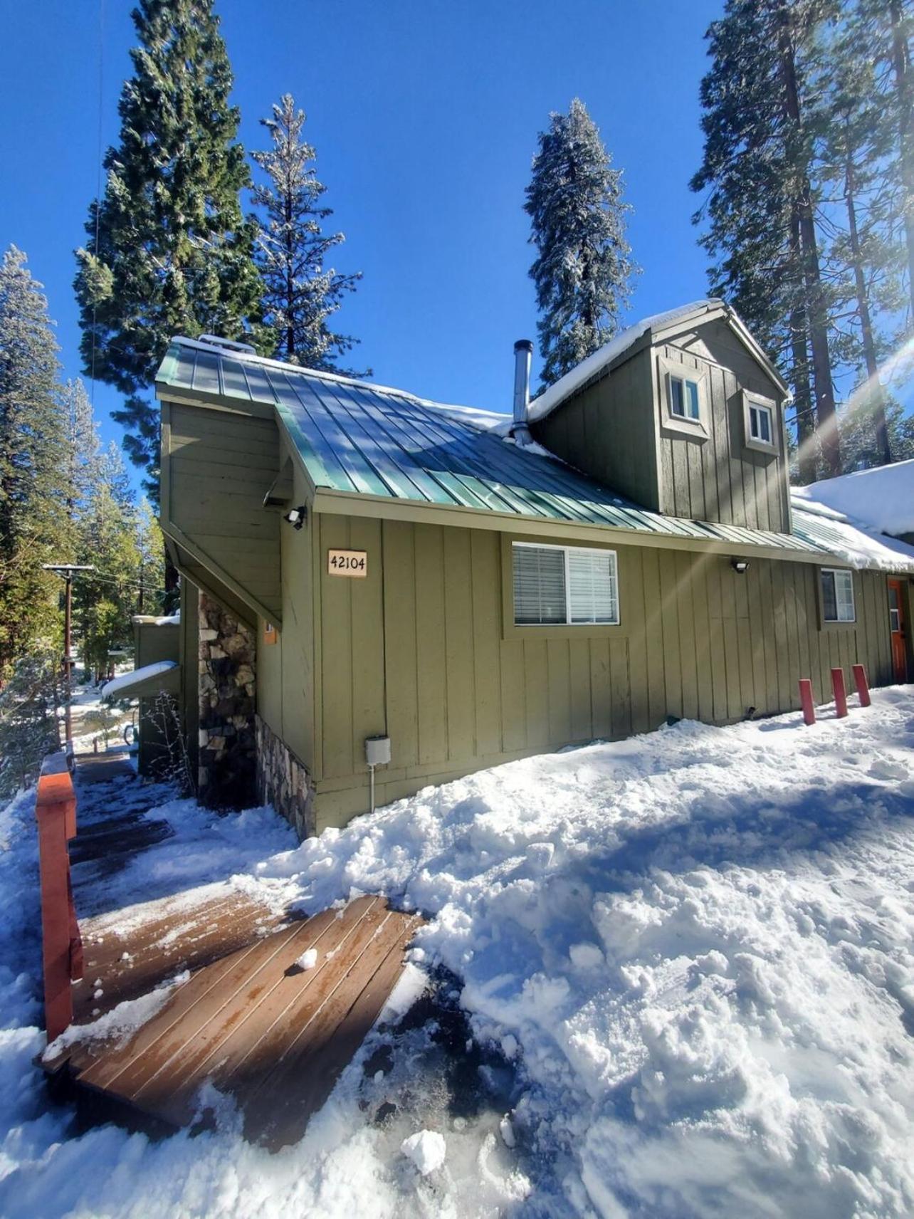 Bear Cave- Pet Friendly Suite In Shaver Lake Exteriör bild