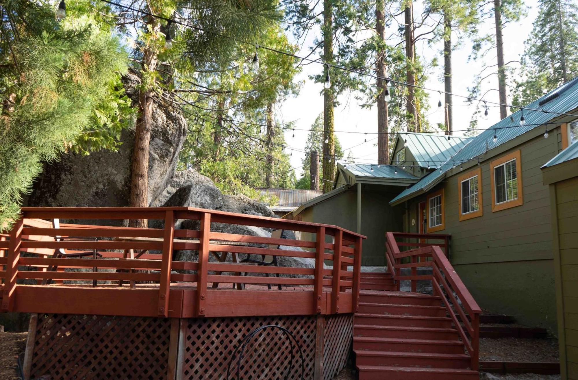 Bear Cave- Pet Friendly Suite In Shaver Lake Exteriör bild