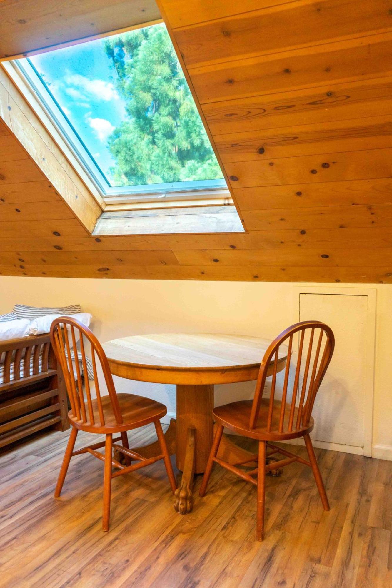 Bear Cave- Pet Friendly Suite In Shaver Lake Exteriör bild